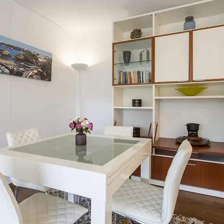Milady - Welkeys Apartment